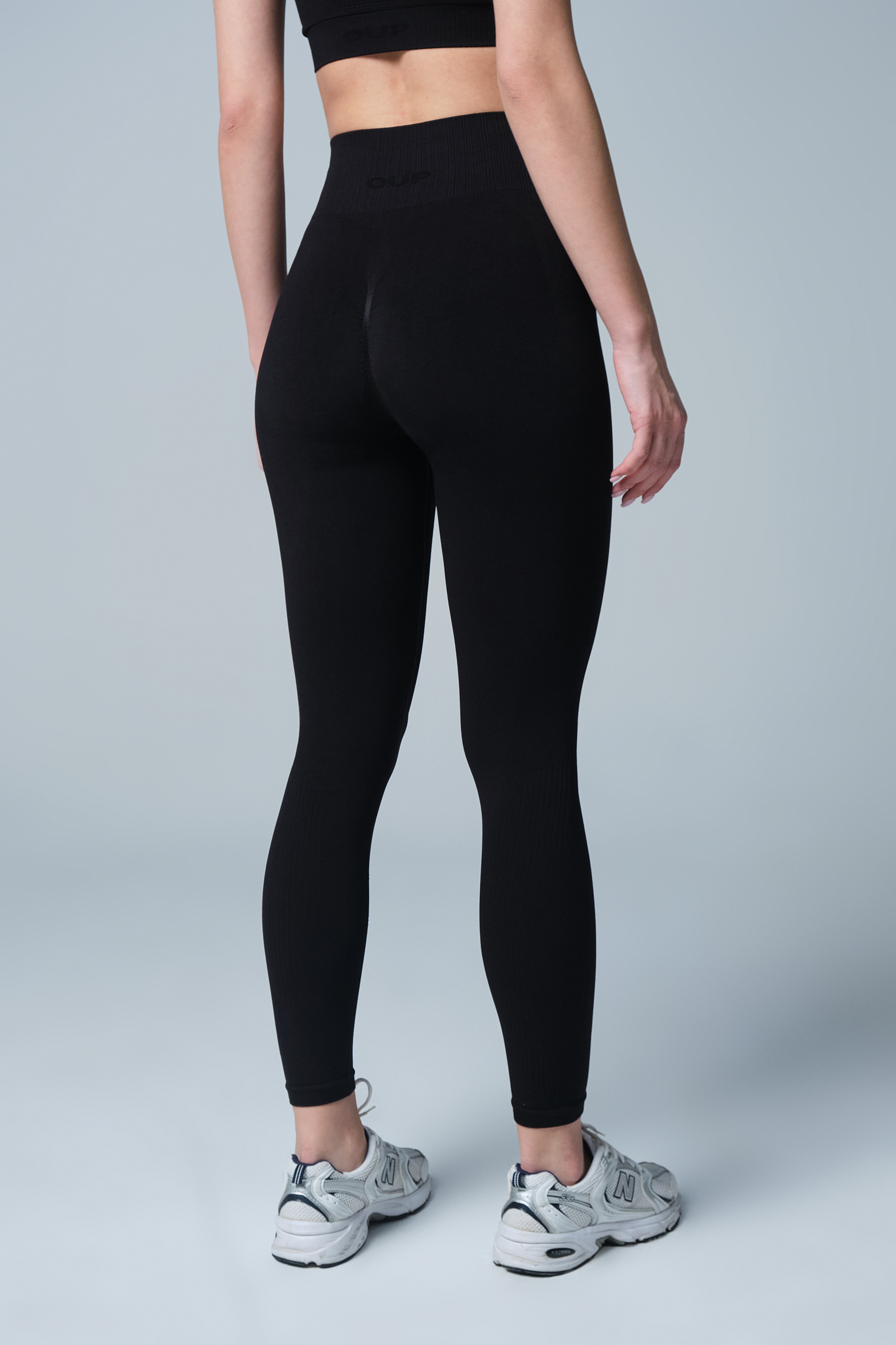 Siyah Büzgülü Tayt